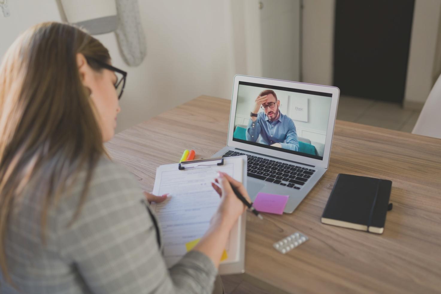 Session d'apprentissage financier sur la plateforme Zentotaxon Lux